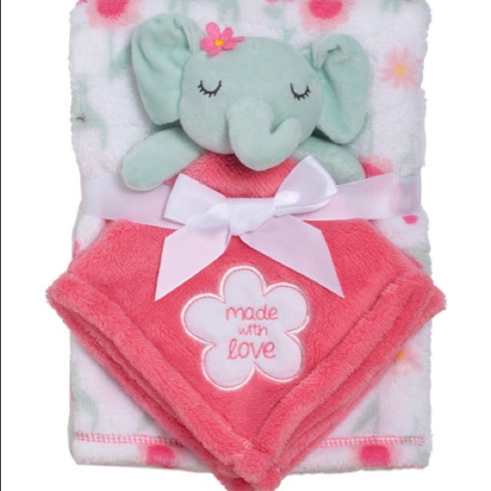 Brand NEW 2 piece elephant blanket